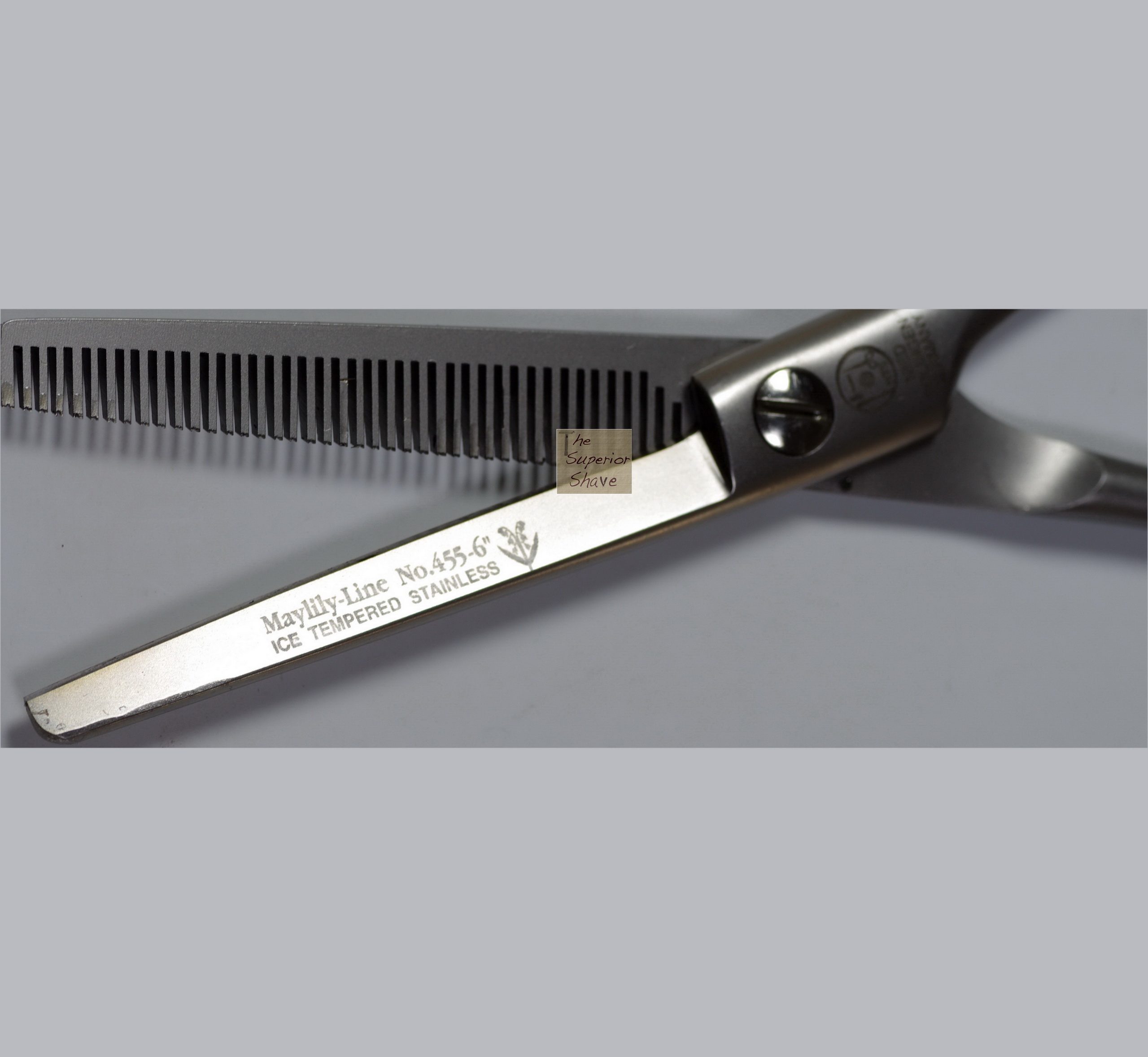 Roseline - Hair Thinning Scissors, 33 Teeth, 5.5 inch, Single Cut,  Stainless, German Solingen (81353)
