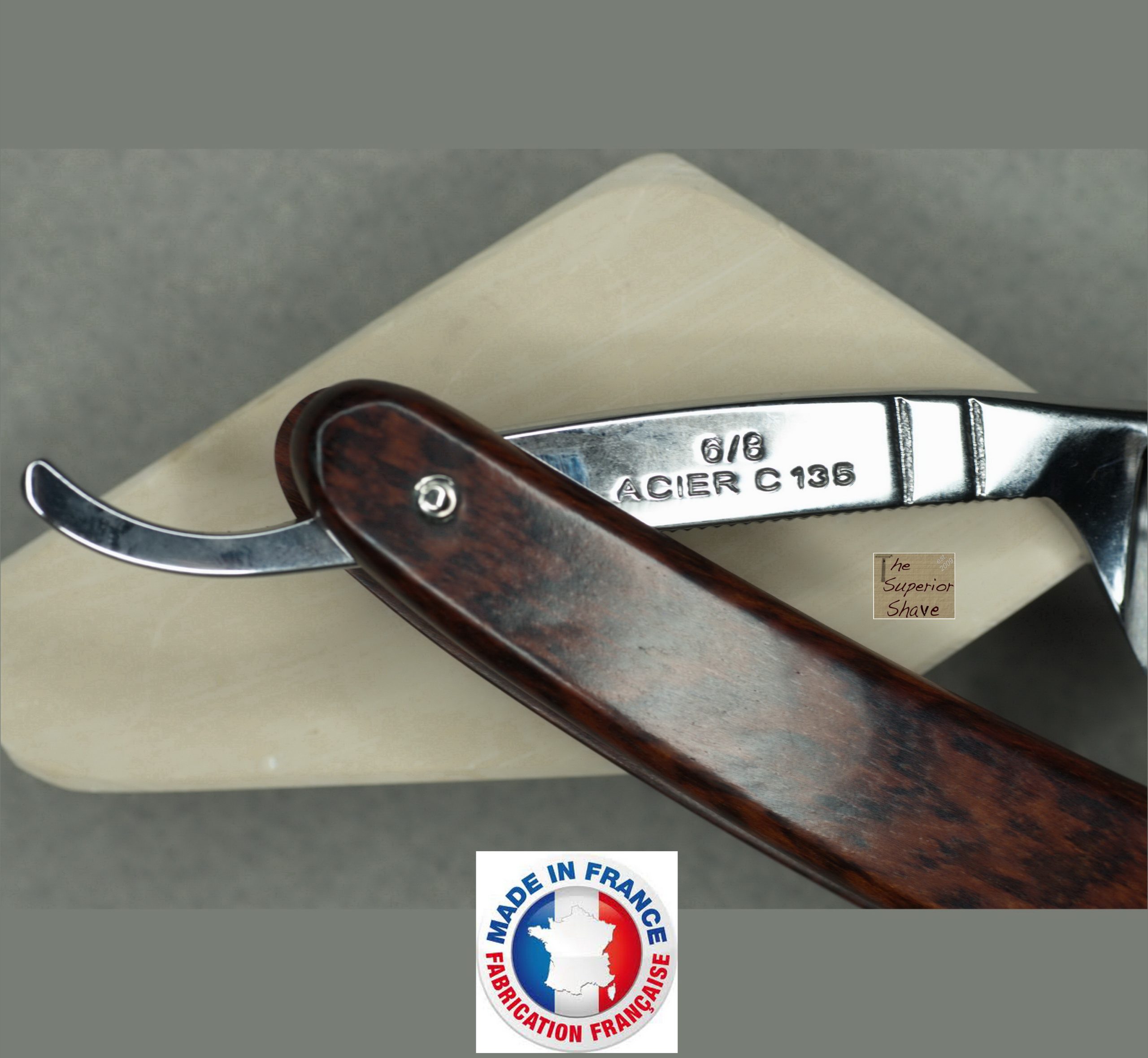 Thiers Issard 275 Le Grelot French Straight Razor | Carbon Steel | 6/8 Size  | Full Hollow Ground | Round Point | Snakewood Handle | Made in France –  The Superior Shave