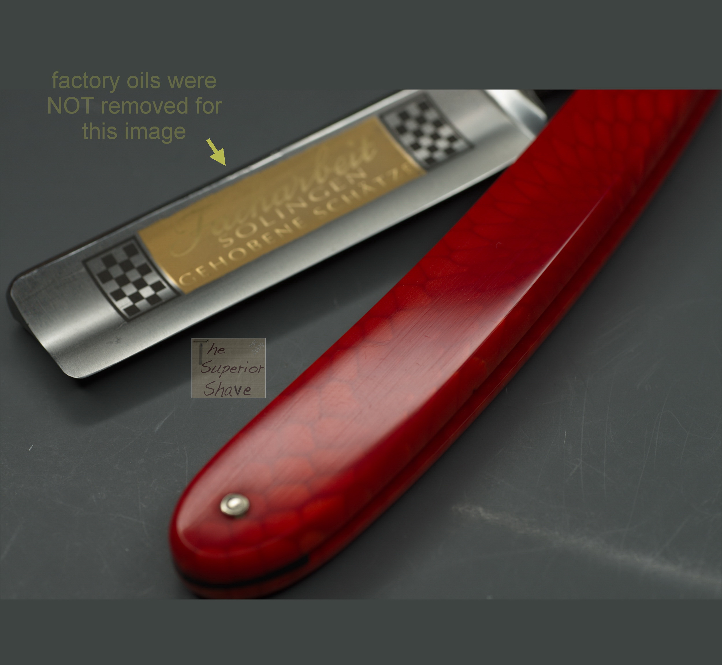 Dovo Facharbeit German Straight Germany | Made 1967-1971 Razor | 6/8 Red Steel Size | Full Ground | HISTORIC Look Stainless 136813315 Reptile | Acrylic Point Handle, Hollow in Square | 
